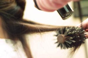 心斎橋で選ばれる美容皮膚科の施術内容と料金を徹底解説！自分に最適なケアを見つけよう