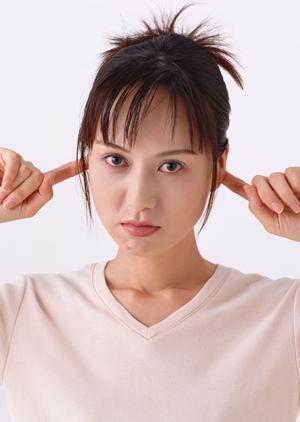 新宿駅の徒歩約3分にある美容外科